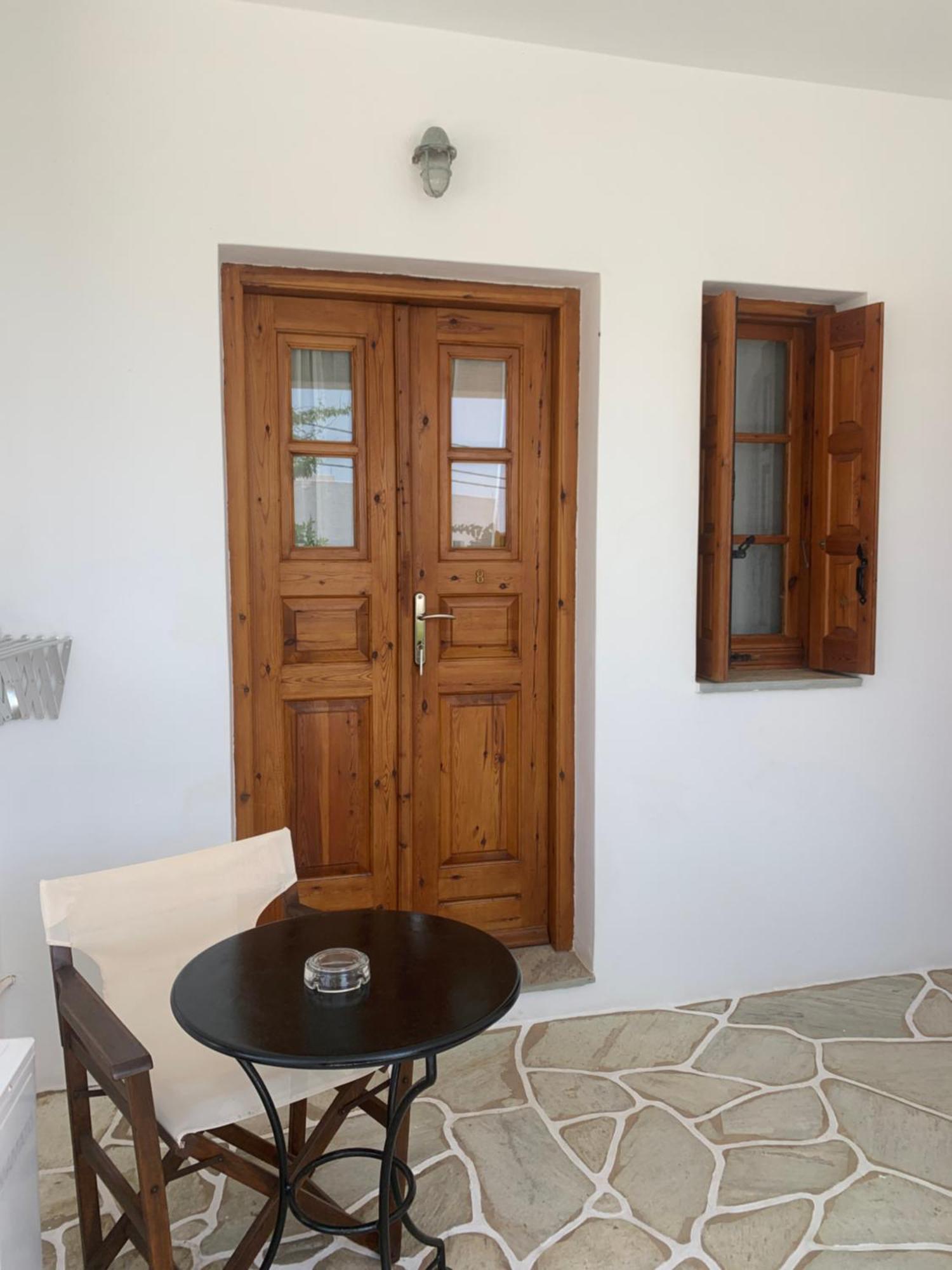 Antheia Hotell Folégandros Rum bild